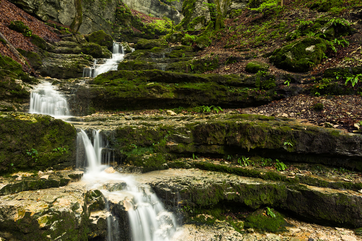 Felstreppen des Wasserfalls beim Rulamanweg II