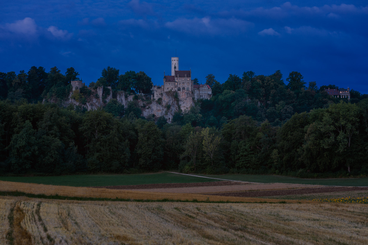 Lichtenstein am Morgen